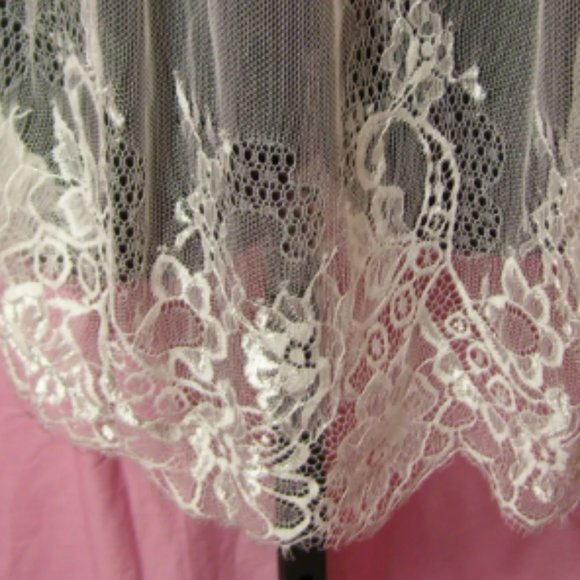 Sexy Off White Lace/White Trim , Chemise NightGown,   NWOT - Picture 3 of 5